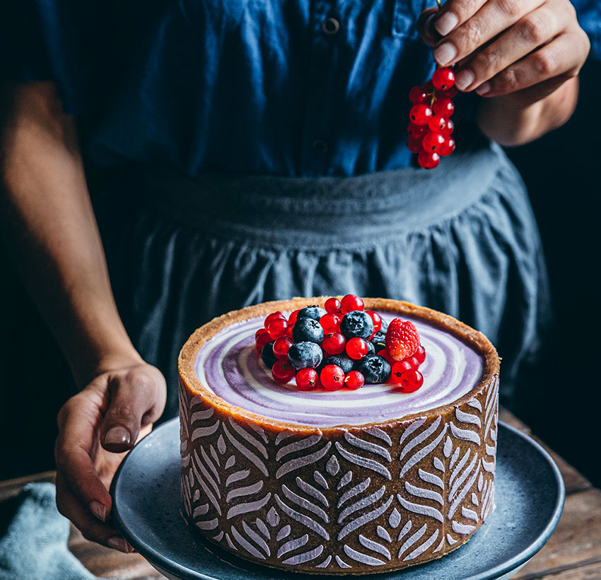 Zebra cheesecake con Yogurt Colato con frutti di bosco